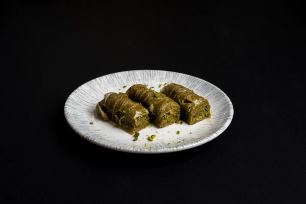 Pistachio Roll Baklava