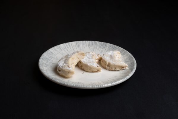 Moon Shape Walnut Cookeis